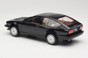 Alfa Romeo GTV6 2.5 Noir Laudoracing-Models 1:18 LM110C Métal Moulé — image 5 sur 6