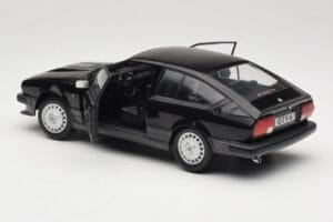 Alfa Romeo GTV6 Noir Solido 1:18 S1802302 Métal Moulé — image 5 sur 8