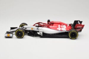 Alfa Romeo Racing C38 #7 K. Raikkonen F1 2019 Minichamps 1:18 110190007 Métal Moulé — image 3 sur 6