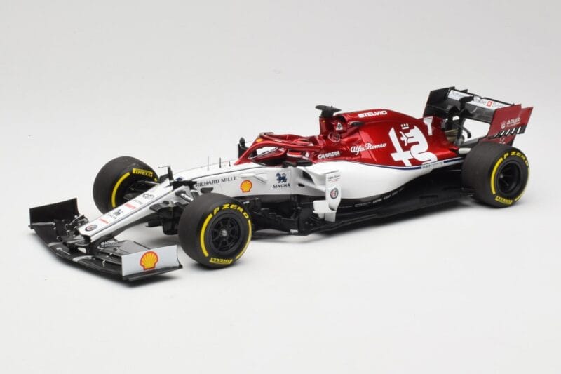 Alfa Romeo Racing C38 #7 K. Raikkonen F1 2019 Minichamps 1:18 110190007 Métal Moulé