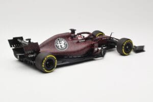 Alfa Romeo Racing C38 #7 K. Raikkonen Valentine's Day Livery Shakedown Fiorano 14th February 2019 Minichamps 1:18 110199907 M — image 2 sur 6