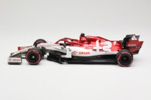 Alfa Romeo Racing C39 #7 K. Raikkonen Styrian GP 2020 Minichamps 1:18 110200207 Métal Moulé — image 3 sur 6