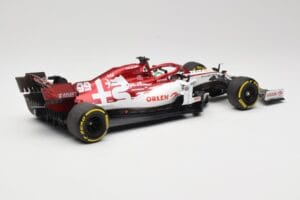 Alfa Romeo Racing C39 #99 A. Giovinazzi Austrian GP 2020 Minichamps 1:18 110200199 Métal Moulé — image 2 sur 6