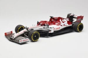 Alfa Romeo Racing C39 #99 A. Giovinazzi Austrian GP 2020 Minichamps 1:18 110200199 Métal Moulé