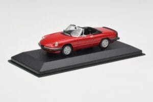 Alfa Romeo Spider 2000 Alfa Rouge Minichamps 1:43 436120760 Métal Moulé — image 2 sur 4