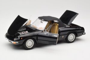 Alfa Romeo Spider 916 Veloce Noir Ricko 1:18 32107 Métal Moulé — image 2 sur 8