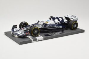 AlphaTauri AT03 #10 P. Gasly Bahrain GP 2022 Minichamps 1:18 117220110 Métal Moulé — image 2 sur 6