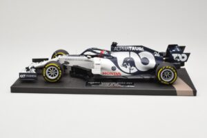 AlphaTauri Honda AT01 #26 D. Kvyat Italian GP 2020 Minichamps 1:18 117200826 Métal Moulé