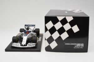 AlphaTauri Honda AT01 #26 D. Kvyat Italian GP 2020 Minichamps 1:18 117200826 Métal Moulé — image 6 sur 6