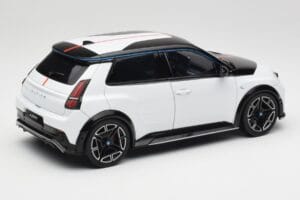 Alpine A290 GTS Premiere Edition Beta White Norev 1:18 185452 Métal Moulé — image 3 sur 8