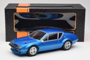 Alpine A310 Bleu IXO 1:18 18CMC012 Métal Moulé — image 6 sur 6
