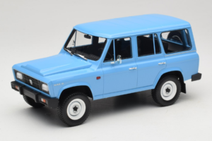 ARO 244 D Bleu Aurora Models 1:18 TH180-01 Métal Moulé