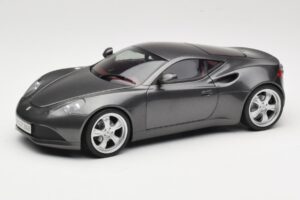 Artega GT Grey Metallic Revell 1:18 09024 Métal Moulé