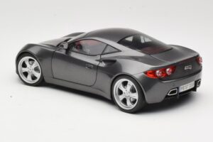 Artega GT Grey Metallic Revell 1:18 09024 Métal Moulé — image 7 sur 8