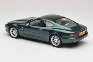 Aston Martin DB7 Buckinghamshire Green Cult Models 1:18 CML187-1 Résine — image 5 sur 6