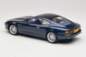 Aston Martin DB7 Mendip Blue Cult Models 1:18 CML187-3 Résine — image 5 sur 6