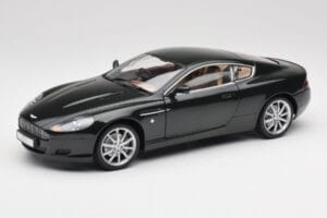 Aston Martin DB9 Noir Solido 1:18 15025600 Métal Moulé