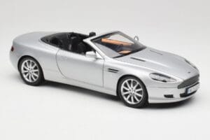 Aston Martin DB9 Volante Argent Minichamps 1:18 150137334 Métal Moulé — image 6 sur 8