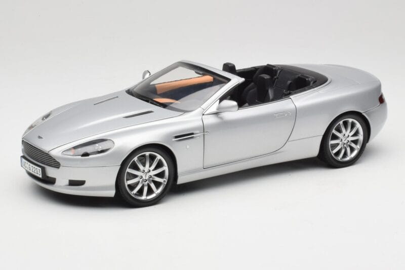 Aston Martin DB9 Volante Argent Minichamps 1:18 150137334 Métal Moulé