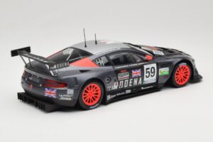 Aston Martin DBR9 GT1 #59 Team Modena A. Garcia / J. Menten / C. Fittipaldi 24 Hours of Le Mans 2006 Solido 1:18 80014 Métal  — image 3 sur 8