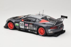 Aston Martin DBR9 GT1 #59 Team Modena A. Garcia / J. Menten / C. Fittipaldi 24 Hours of Le Mans 2006 Solido 1:18 80014 Métal  — image 7 sur 8
