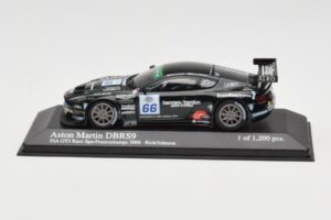Aston Martin DBRS9 #66 Barwell Motorsport R. Johnson FIA GT3 European Championship Spa 2006 Minichamps 1:43 400061366 Métal M