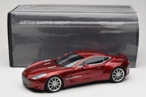 Aston Martin One-77 Diavolo Red AUTOart 1:18 70245 Métal Moulé — image 8 sur 8