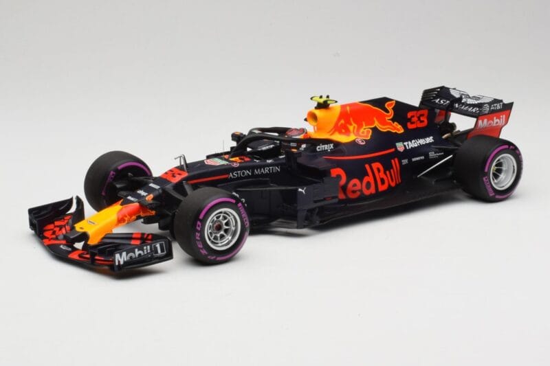 Aston Martin Red Bull Racing RB14 Tag Heuer #33 M. Verstappen Mexican GP 2018 Minichamps 1:18 110181933 Métal Moulé