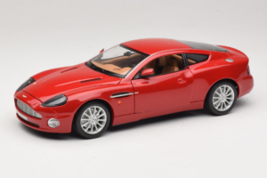 Aston Martin V12 Vanquish Rouge Bburago 1:18 33334063 Métal Moulé