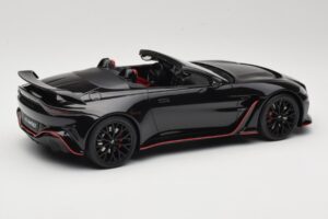 Aston Martin V12 Vantage Roadster Onyx Black GT Spirit 1:18 GT923 Résine — image 2 sur 6