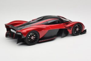 Aston Martin Valkyrie AMR Pro Hyper Red TopSpeed 1:18 TS0539 Métal Moulé — image 2 sur 6