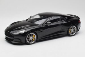 Aston Martin Vanquish Onyx Noir AUTOart 1:18 70247 Métal Moulé