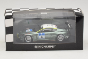 Aston Martin DBRS9 #6 M. Engel / K. Lechner ADAC 24 Hours Nurburgring 2008 Minichamps 1:43 400081306 Métal Moulé — image 4 sur 4