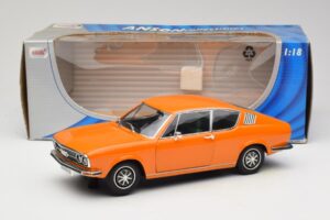 Audi 100 C1 Coupé S Orange Anson 1:18 30402 Métal Moulé — image 8 sur 8