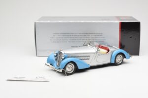 Audi 225 Front Roadster Bleu Argent CMC 1:18 M-075B Métal Moulé — image 6 sur 6
