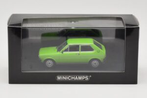 Audi 50 Vert Clair Minichamps 1:43 940010400 Métal Moulé — image 4 sur 4
