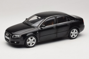 Audi A4 B6 3.2 Quattro Noir Minichamps 1:18 5010404125 Métal Moulé
