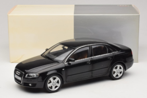 Audi A4 B6 3.2 Quattro Noir Minichamps 1:18 5010404125 Métal Moulé — image 8 sur 8