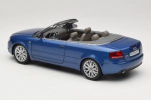 Audi A4 B6 Cabriolet Bleu Norev 1:18 5010504325 Métal Moulé — image 7 sur 9