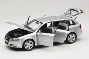 Audi A4 B7 3.2 Quattro Avant Argent Minichamps 1:18 5010404215 Métal Moulé — image 2 sur 8