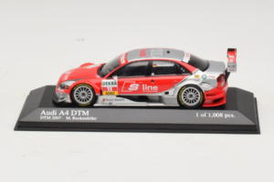 Audi A4 DTM #11 M. Rockenfeller Audi Sport Team Phoenix DTM 2007 Minichamps 1:43 400079611 Métal Moulé