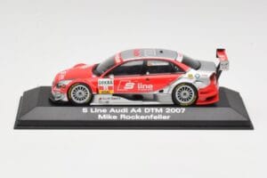 Audi A4 B7 #11 Team Abt M. Rockenfeller DTM 2007 Minichamps 1:43 5020700163 Métal Moulé