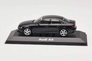Audi A4 B8 3.2 Quattro Phantom Black Minichamps 1:43 5010704133 Métal Moulé