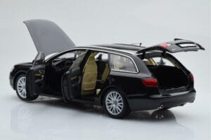 Audi A6 C6 Avant Noir Norev 1:18 188304 Métal Moulé — image 3 sur 8