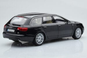 Audi A6 C6 Avant Noir Norev 1:18 188304 Métal Moulé — image 4 sur 8