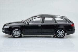 Audi A6 C6 Avant Noir Norev 1:18 188304 Métal Moulé — image 5 sur 8