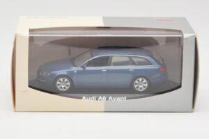 Audi A6 C6 Avant Stratos Blue Minichamps 1:43 5010406223 Métal Moulé — image 4 sur 4