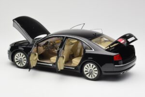 Audi A8 D3 W12 Noir Kyosho 1:18 09212BK Métal Moulé — image 5 sur 8
