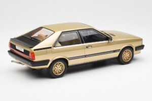 Audi Coupe GT B2 Or MCG 1:18 MCG18414 Métal Moulé — image 2 sur 6
