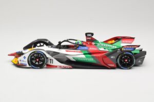 Audi e-tron FE05 Audi Sport ABT Schaeffler #11 L. di Grassi Formula E Season 5 2019 Minichamps 1:18 114180011 Métal Moulé — image 3 sur 6